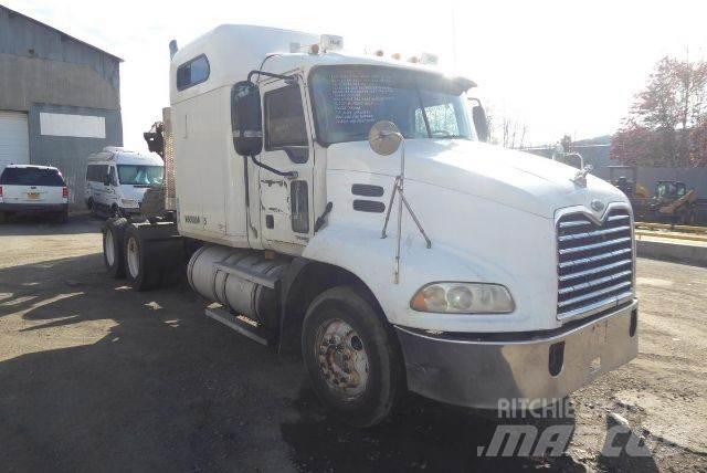 Mack CXN613 트랙터 유닛