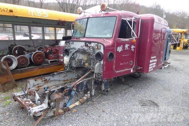 Peterbilt 379 캐빈 및 인테리어