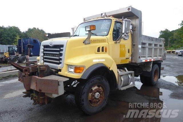 Sterling L8500 덤프 트럭