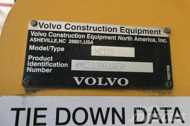 Volvo MC110  스키드로더
