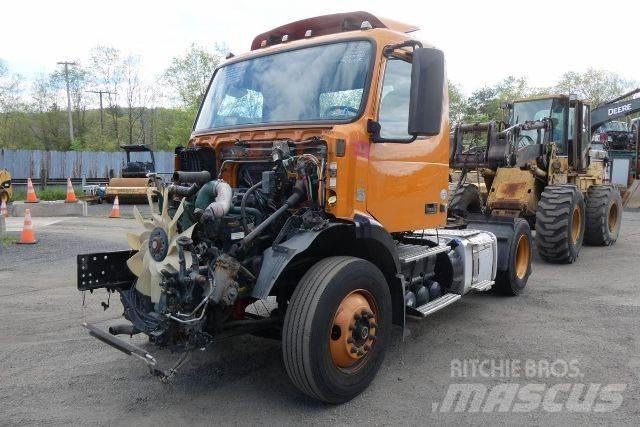 Volvo VNM42T 새시 운전실 트럭