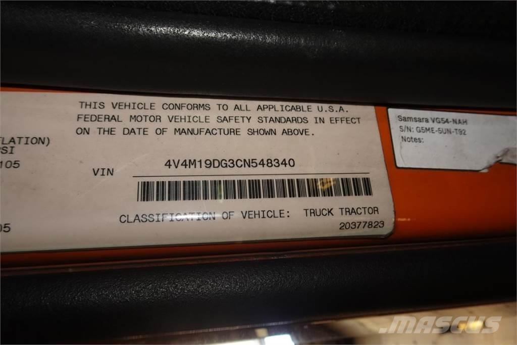 Volvo VNM42T 새시 운전실 트럭
