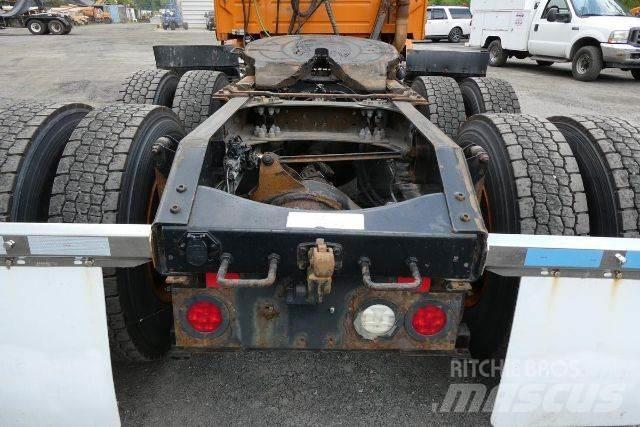 Volvo VNM64T 새시 운전실 트럭