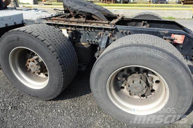 Volvo VNM64T 새시 운전실 트럭