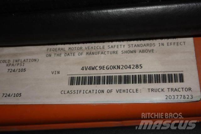 Volvo VNR64T300 새시 운전실 트럭