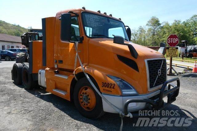 Volvo VNR64T300 새시 운전실 트럭