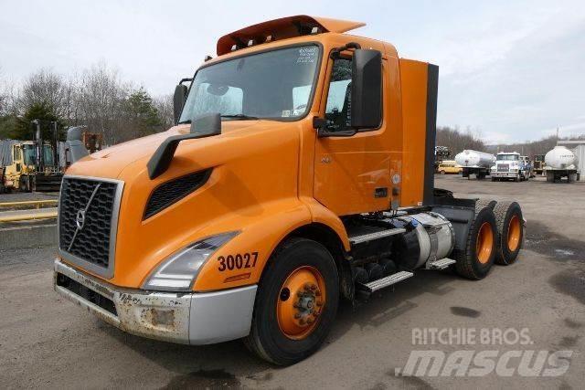 Volvo VNR64T300 새시 운전실 트럭
