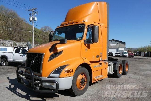 Volvo VNR64T300 새시 운전실 트럭