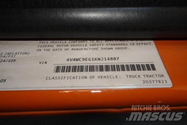Volvo VNR64T300 새시 운전실 트럭