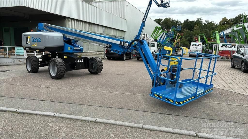 Genie S-65 XC 관절형 전동이동 리프트