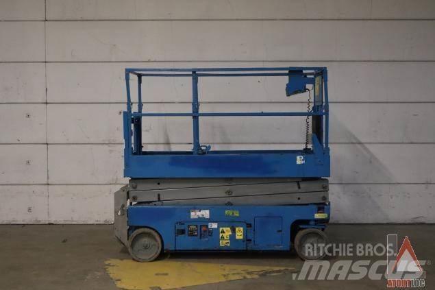 Genie GS-2032 관절형 전동이동 리프트