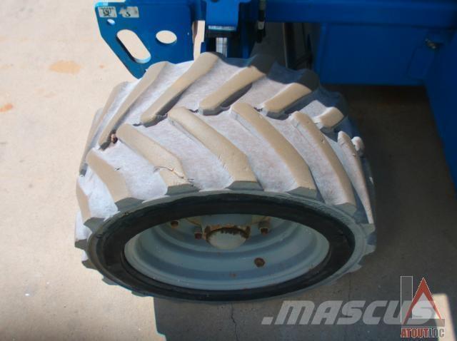 Genie GS-2669DC 관절형 전동이동 리프트