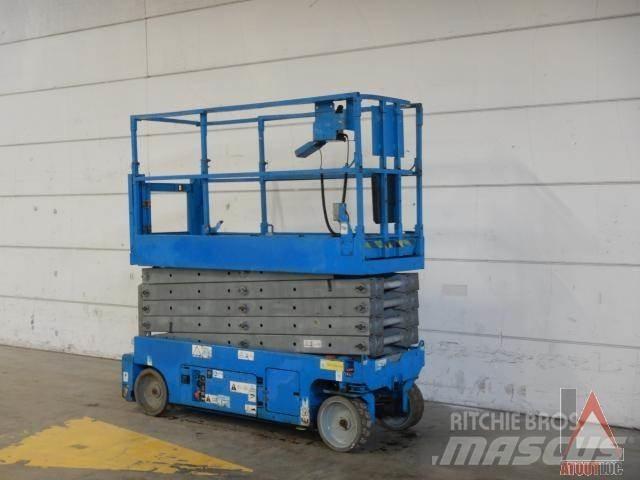 Genie GS-3232 관절형 전동이동 리프트