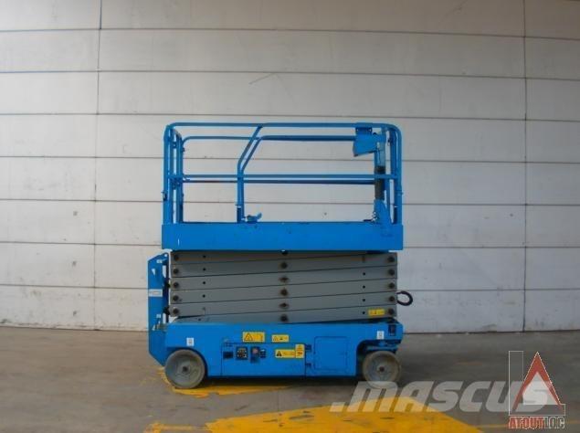 Genie GS-4047 관절형 전동이동 리프트