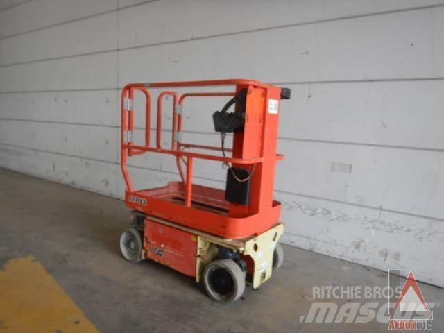 JLG 1230ES 관절형 전동이동 리프트