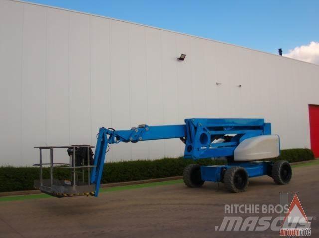 Niftylift HR28 관절형 전동이동 리프트