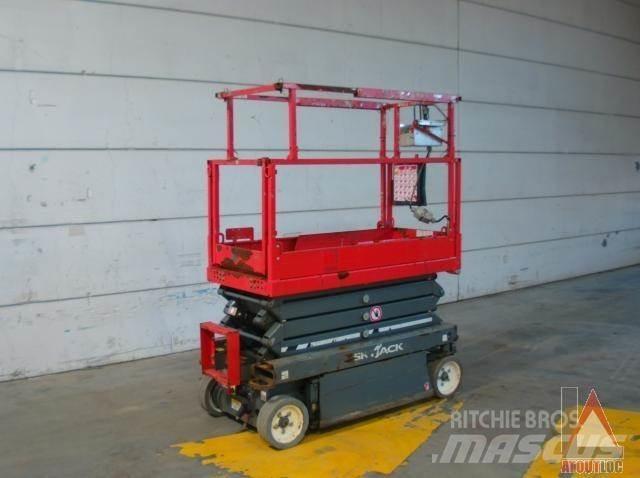 SkyJack SJ3219 관절형 전동이동 리프트