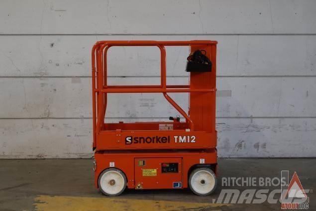 Snorkel TM12 관절형 전동이동 리프트