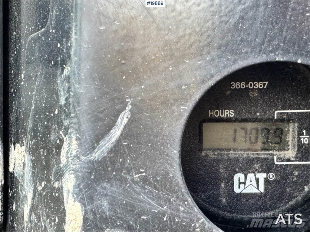 CAT 305.5E2 대형 굴삭기 29톤 이상