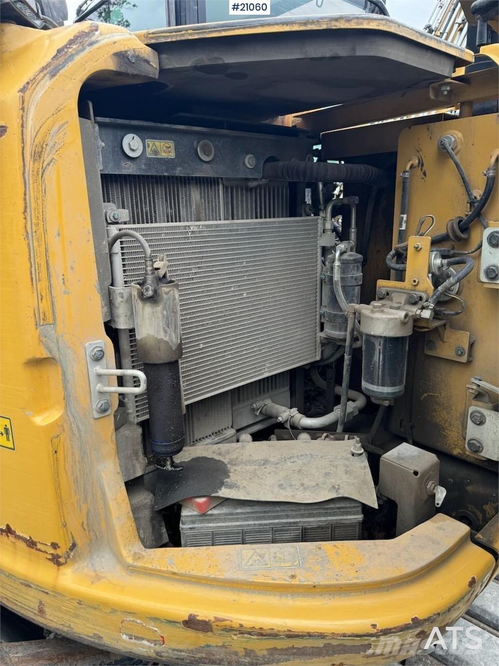 CAT 307E2 대형 굴삭기 29톤 이상