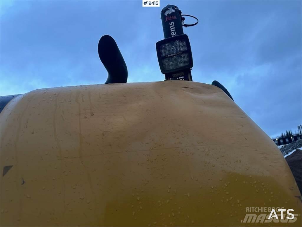 CAT 313FL 대형 굴삭기 29톤 이상