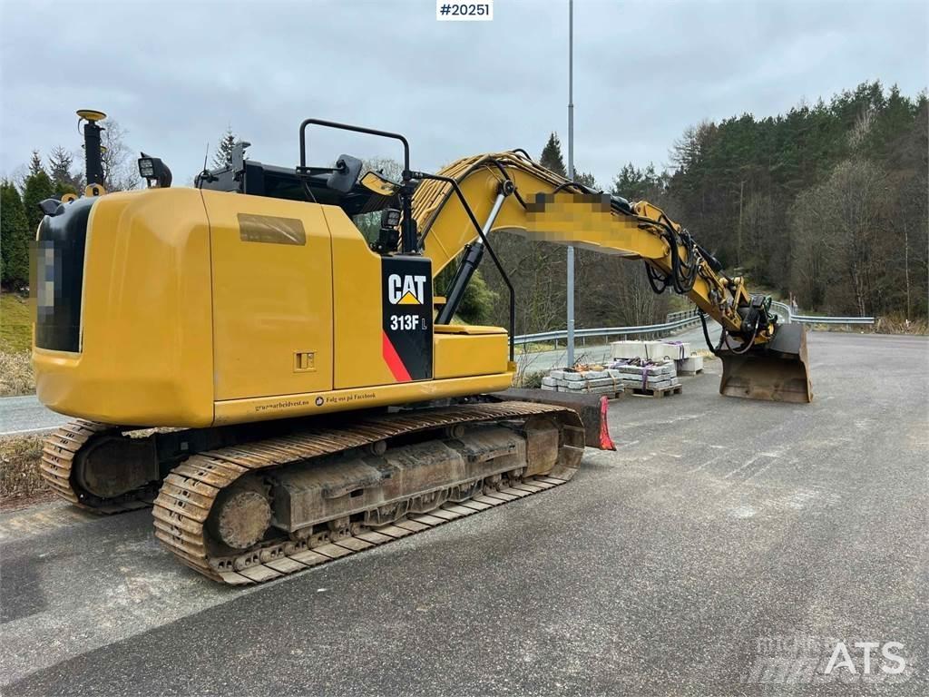 CAT 313FL 대형 굴삭기 29톤 이상