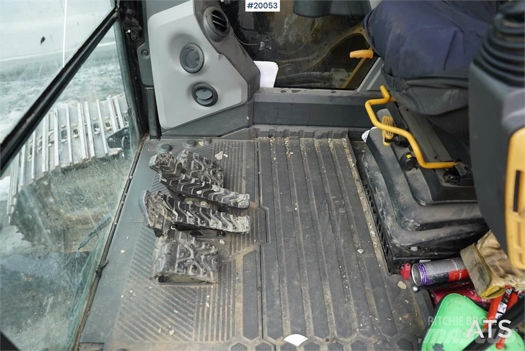 CAT 317GC 대형 굴삭기 29톤 이상