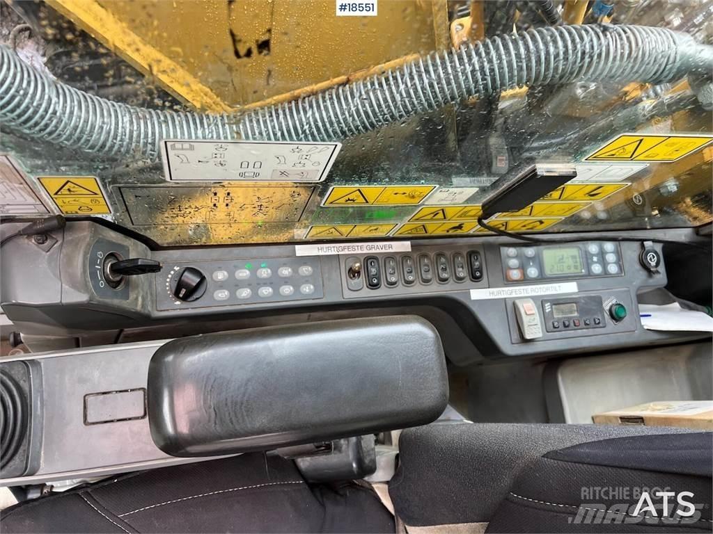 CAT 320E 대형 굴삭기 29톤 이상