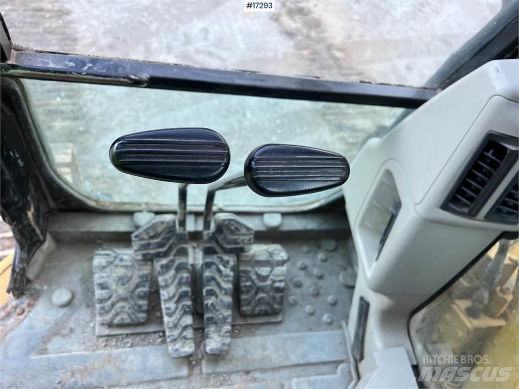 CAT 321C 대형 굴삭기 29톤 이상