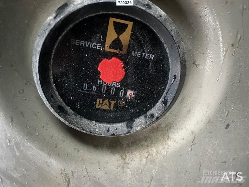 CAT 321C LCR 대형 굴삭기 29톤 이상