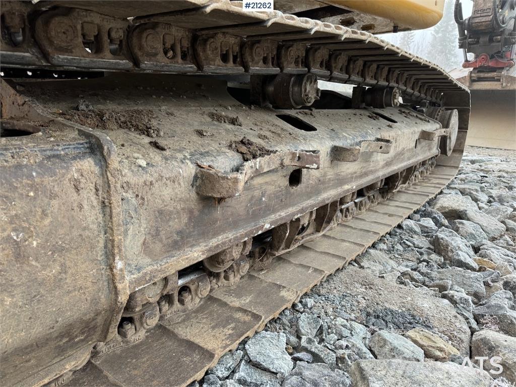 CAT 323 대형 굴삭기 29톤 이상