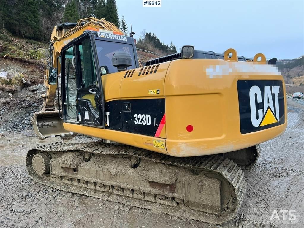 CAT 323D 대형 굴삭기 29톤 이상