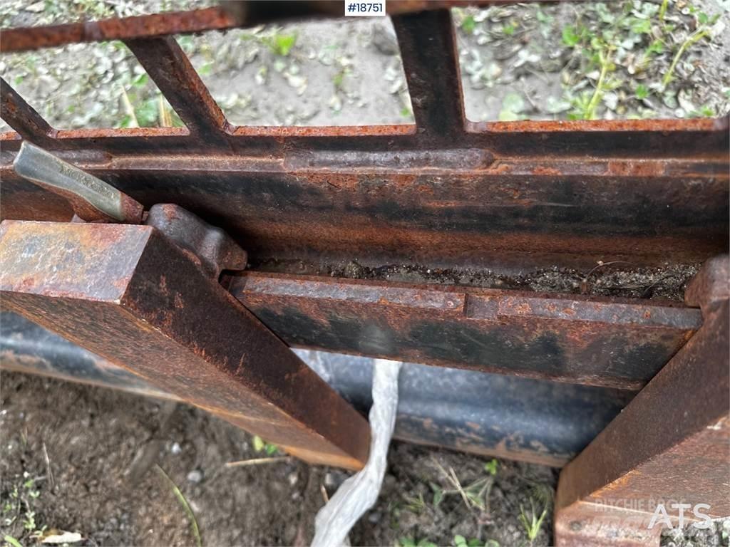 CAT Pallet Forks 건설 장비 - 기타