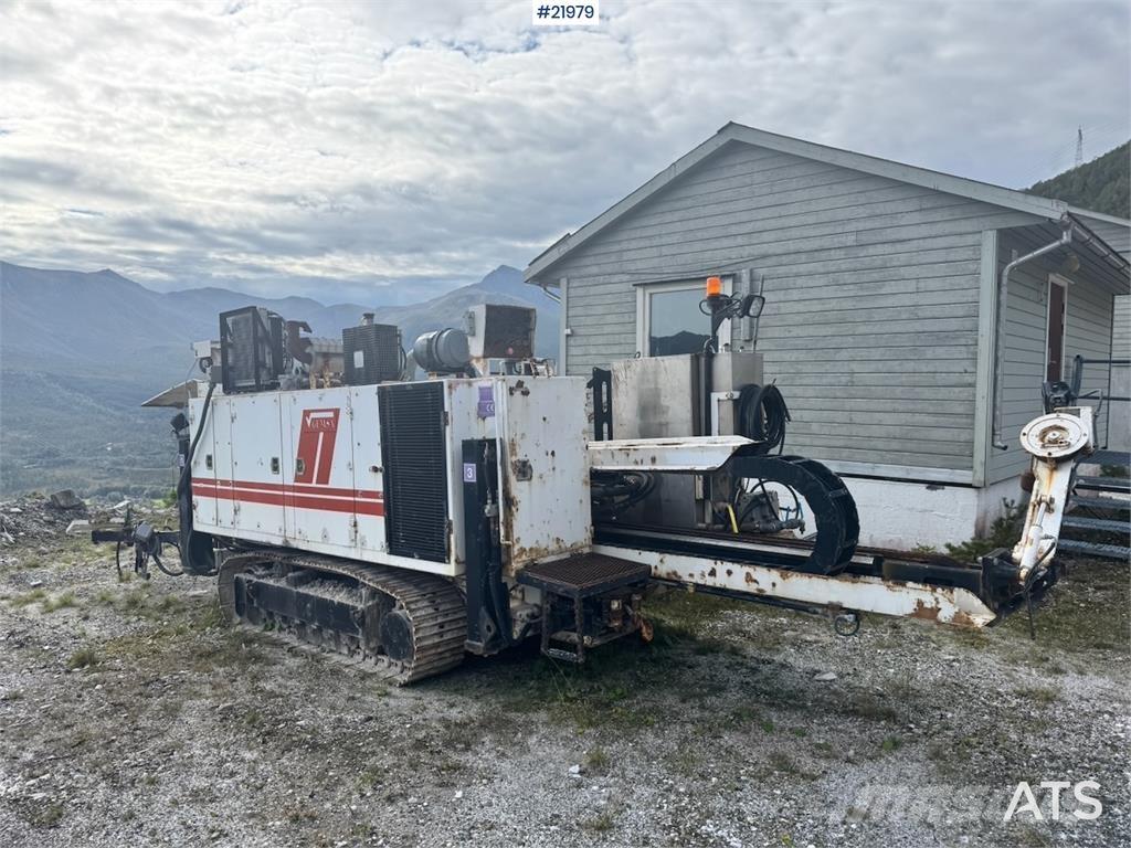 Gemsa Brønnborerigg 도로 굴착기