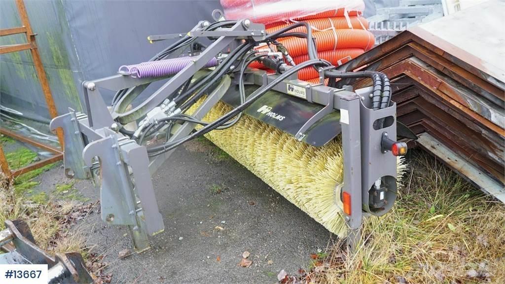 Holms SL-2.5 sweeper 건설 장비 - 기타