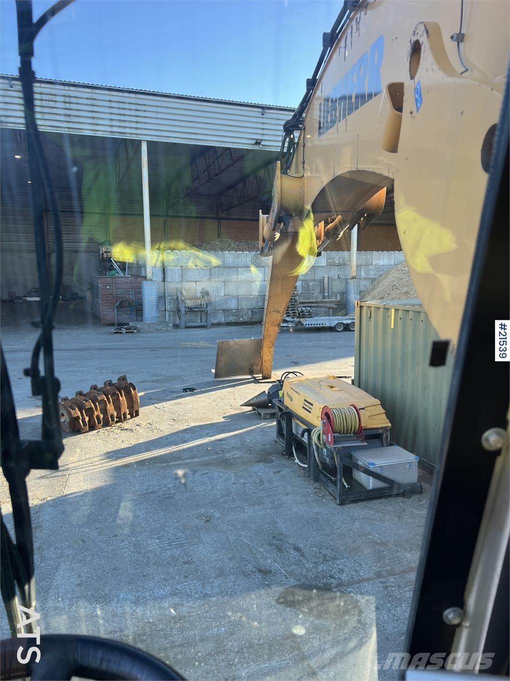 Liebherr A934C  휠 굴삭기