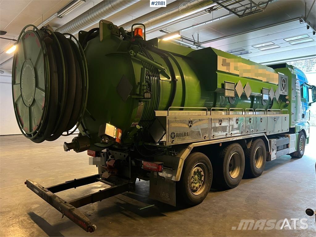 MAN TGX 35.560 콤비/진공 트럭