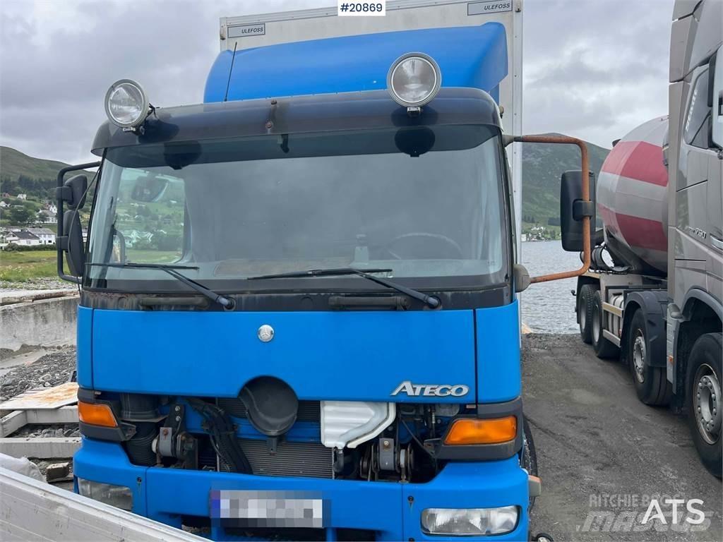 Mercedes-Benz 1523 탑차 트럭