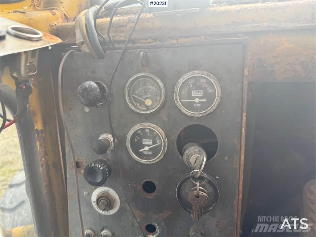 Michigan 75B  휠로우더