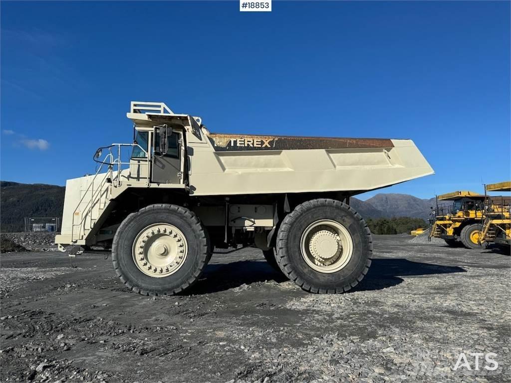Terex TR 100. 건설현장 덤프트럭