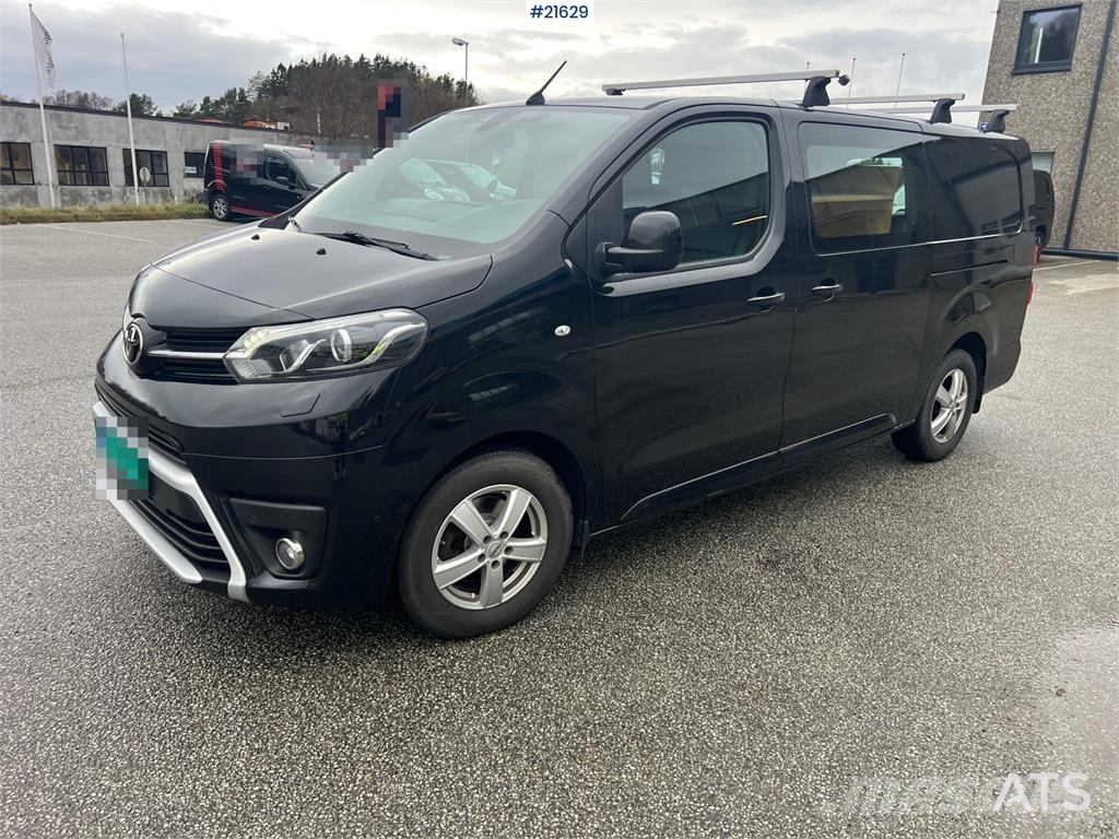 Toyota Proace Van 자동차