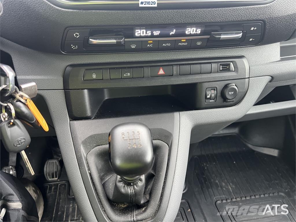 Toyota Proace Van 자동차