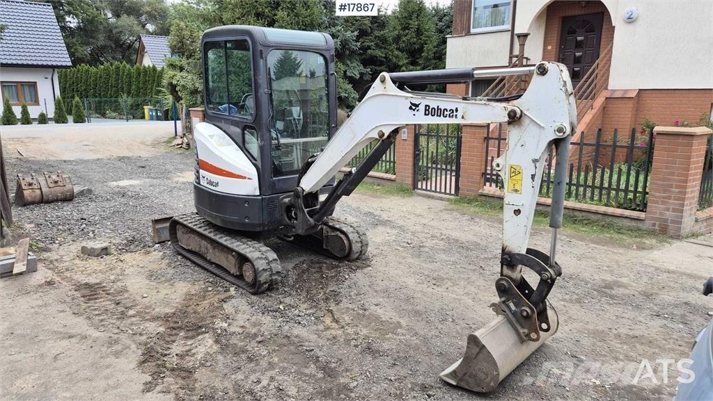 Bobcat E25***EM 소형 굴삭기 7톤 미만