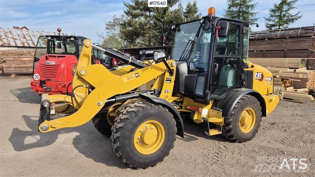 CAT 906M  휠로우더