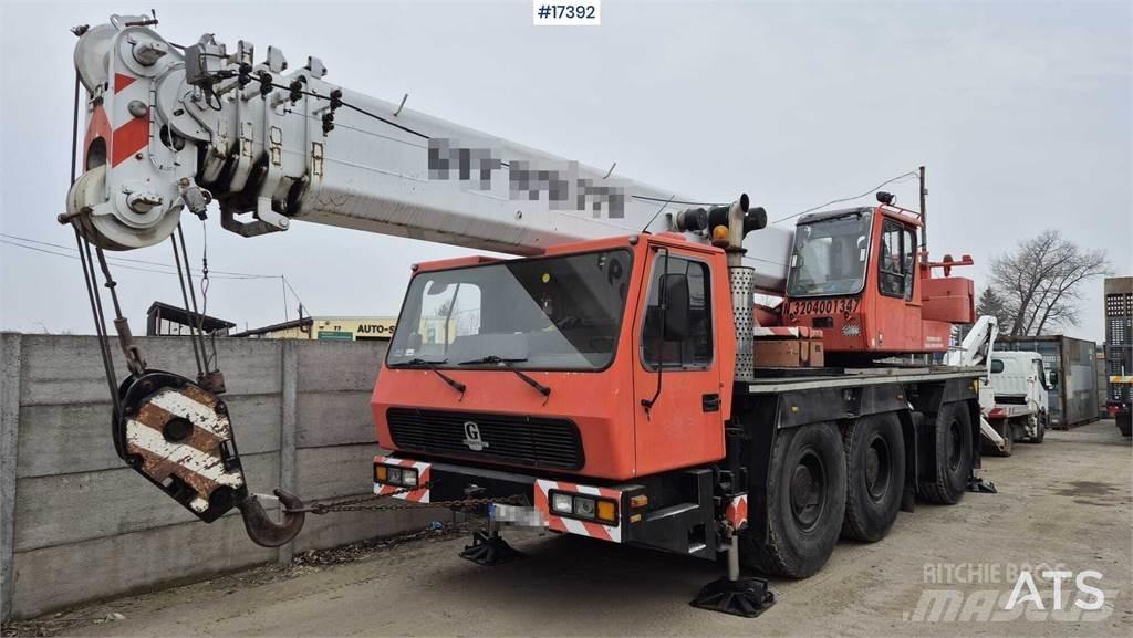 Grove GMK-3050 A/T 크레인