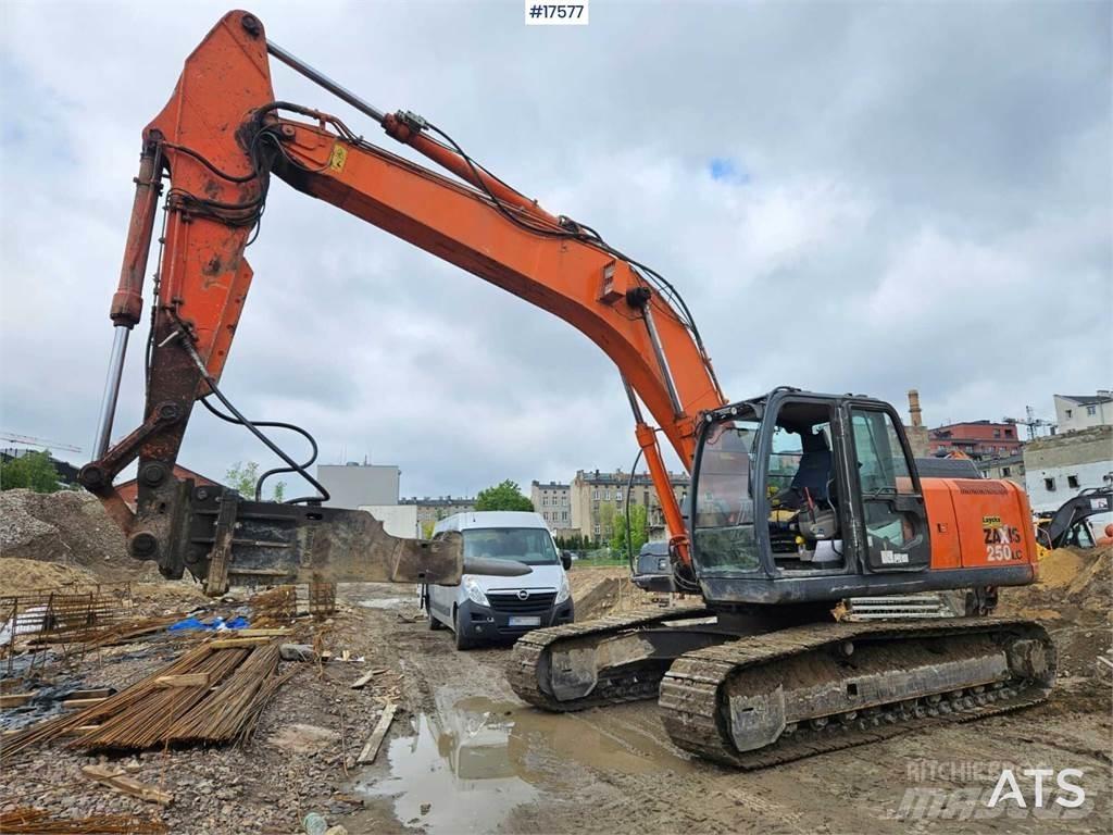 Hitachi Zaxis 250 LC 대형 굴삭기 29톤 이상