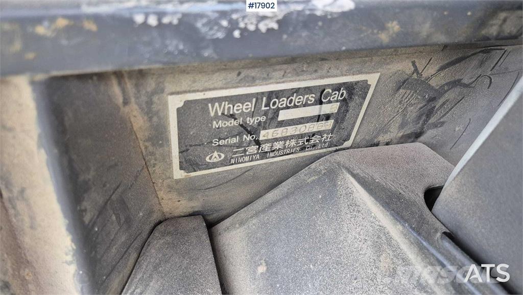 Hitachi ZW 310  휠로우더