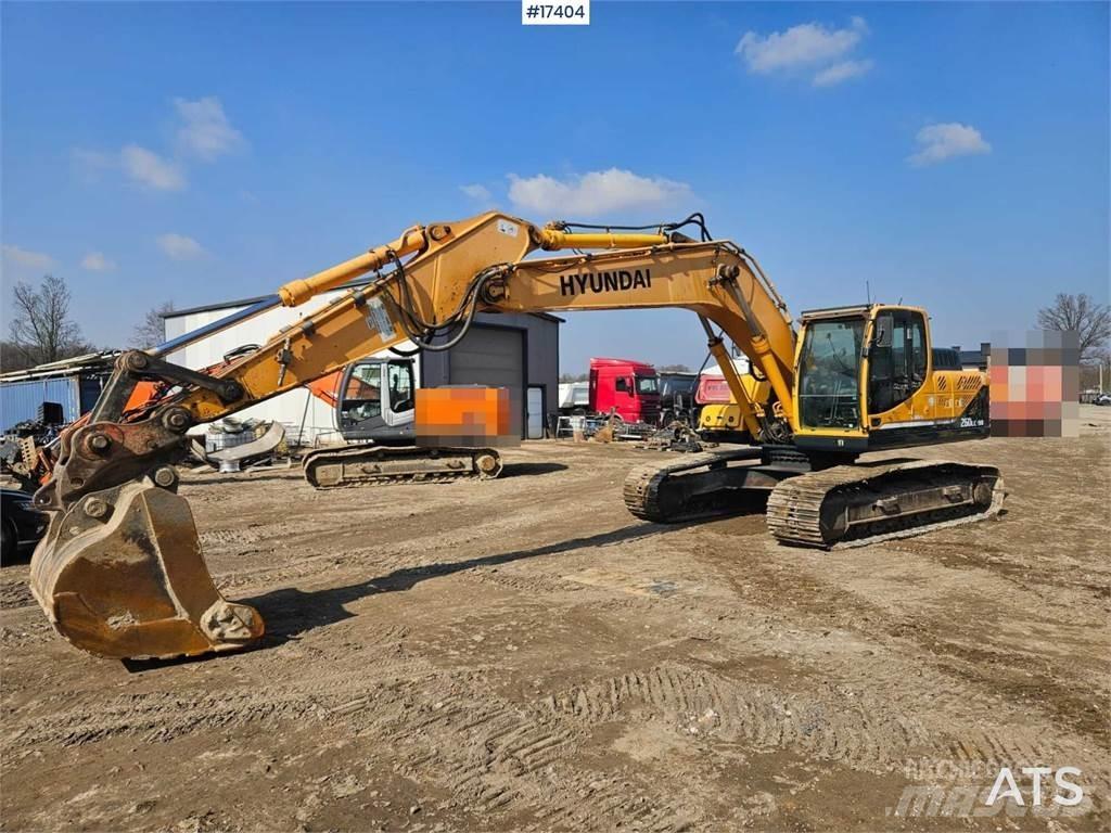 Hyundai R260LC 대형 굴삭기 29톤 이상