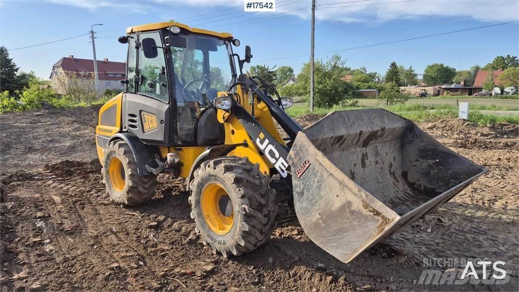 JCB 407 T4  휠로우더