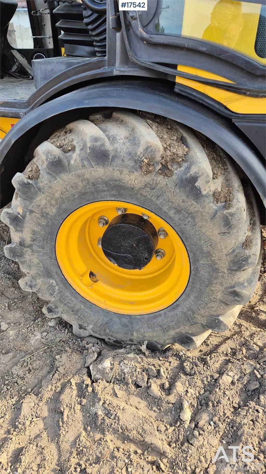 JCB 407 T4  휠로우더